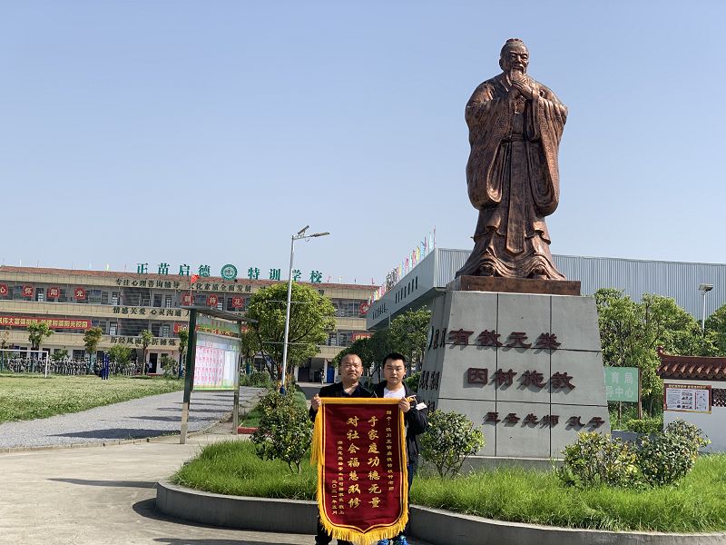 什么是网瘾综合征(为什么会有网瘾)