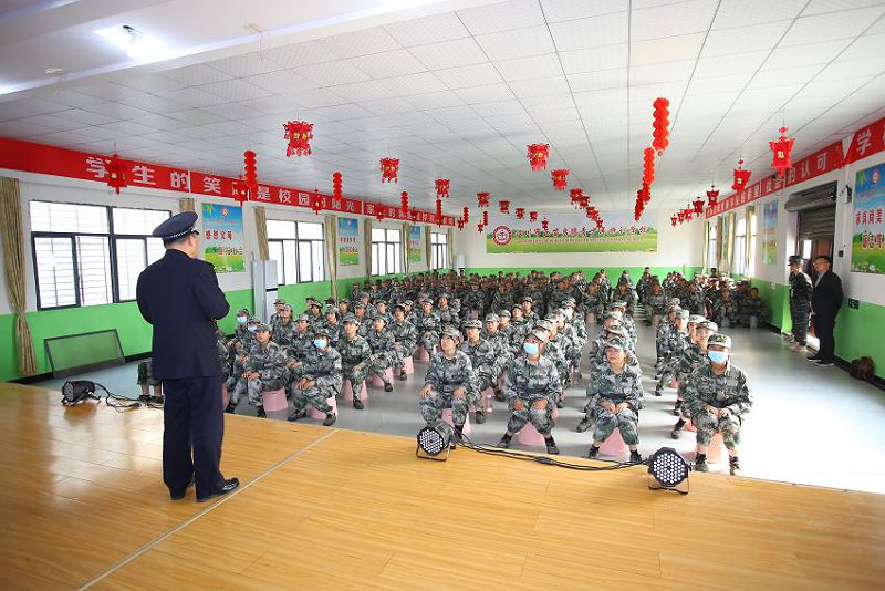 武汉青少年戒网瘾学校(青少年戒网瘾的办法)