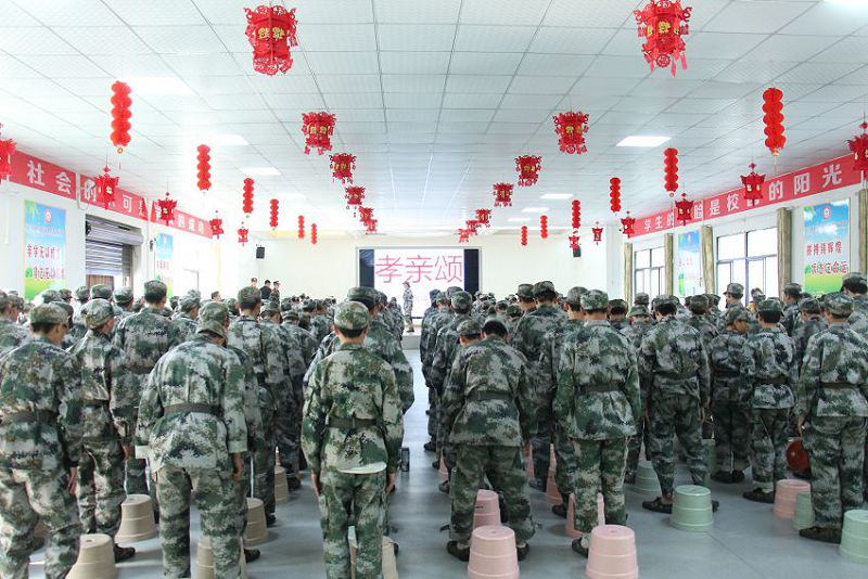 儿童网瘾怎么办(儿童戒网瘾学校)