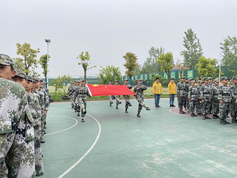 小学生防网瘾安全教育(小学生沉迷网络游戏的)