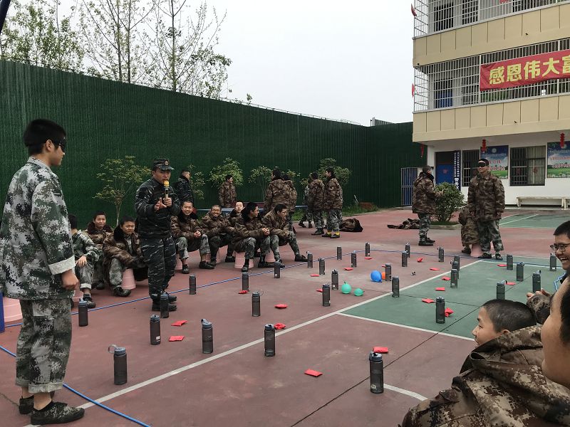 青春期男孩网瘾咋办(青春期如何戒除网瘾)