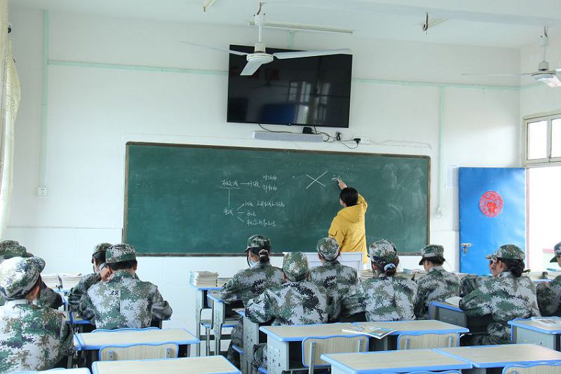 厌学症是抑郁症吗(厌学症的矫治方法)