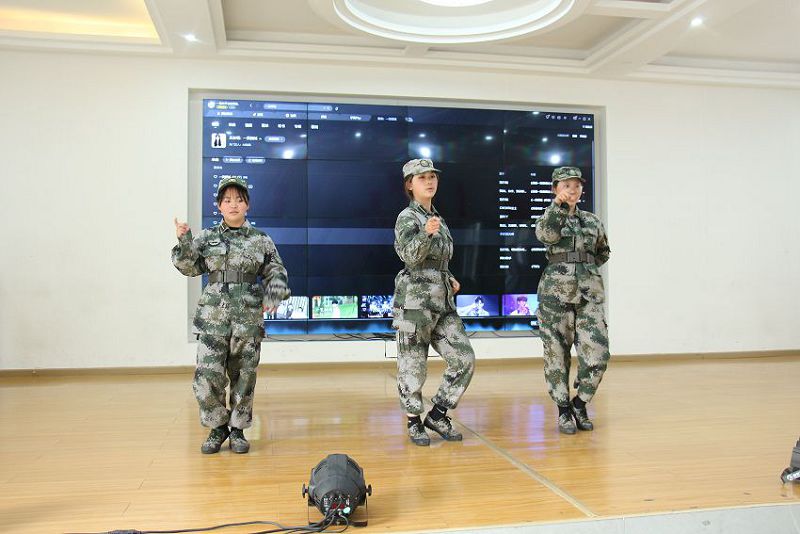 学生厌学老师该怎么办(如何帮助学生克服厌学情绪)