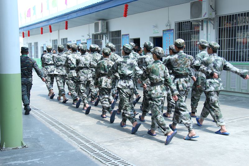 小孩不读书叛逆怎么办(叛逆厌学管教学校)