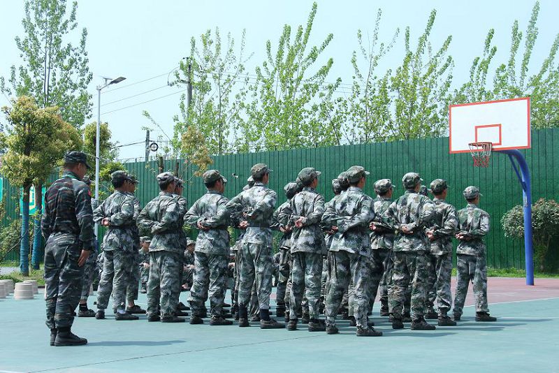 中学生为什么厌学(中学厌学心理辅导)