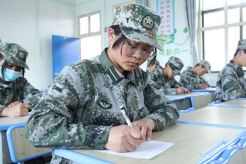 青春期厌学症能自愈吗(青春期厌学如何教育)