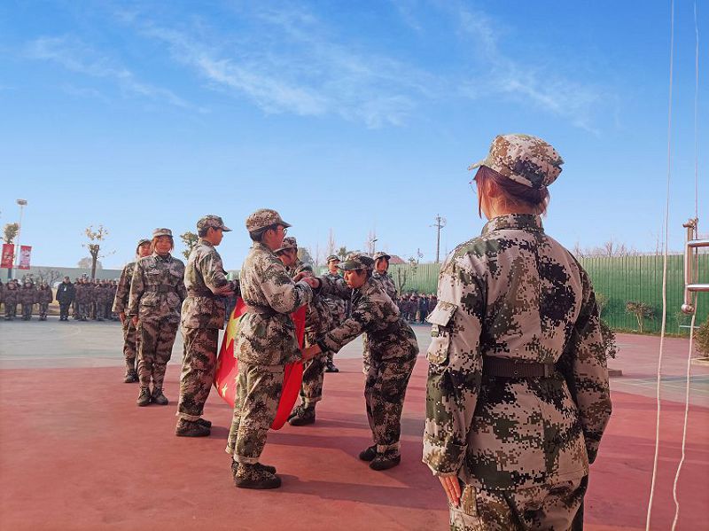 儿子厌学怎么和老师沟通(儿子厌学父母怎么办)