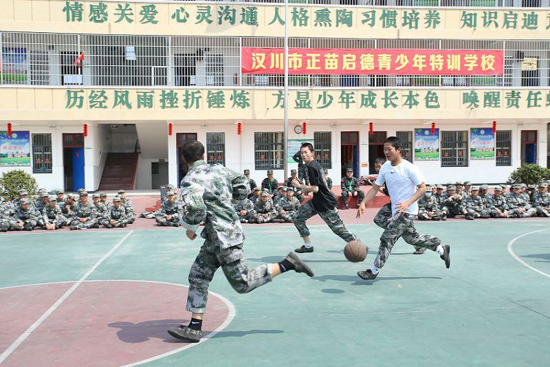 小孩厌学心理怎么疏导(小孩子厌学该怎么教育)