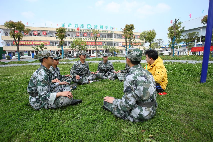 早恋影响我学习(早恋怎么引导)