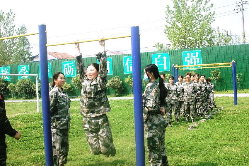 早恋被父母发现(早恋怎么处理)
