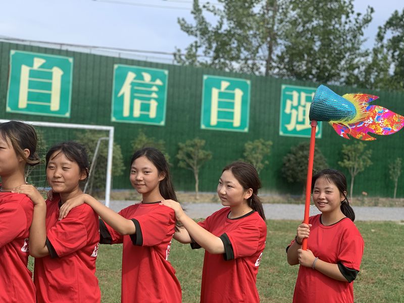 学生谈恋爱的好处(学生谈恋爱疏导)