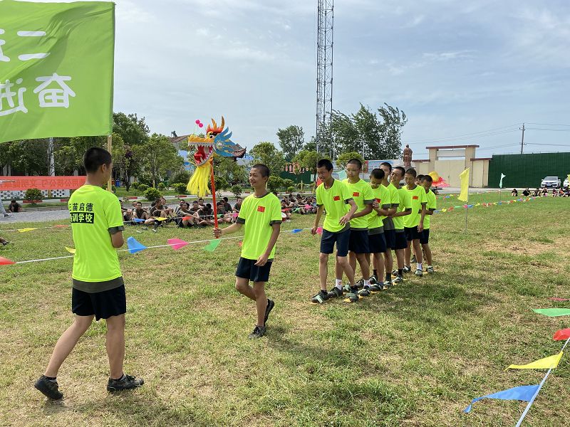孩子当进入了青春期改变，男孩青春期教育的两大有效方法
