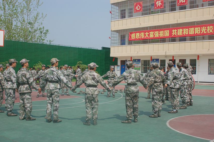 小雪早恋分析(早恋的弊端)　