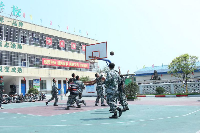 孩子有网瘾找心理医生有帮助吗(孩子有网瘾了父母怎么做)