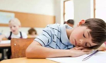 小孩厌学怎么办(孩子开学不想去了怎么办)