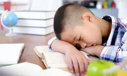 孩子网瘾大怎么办(武汉有的戒网瘾学校吗?)