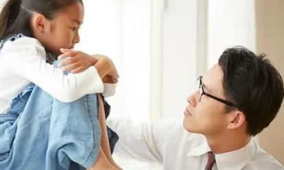 性格倔强孩子如何教育(怎样对待犟脾气的孩子)